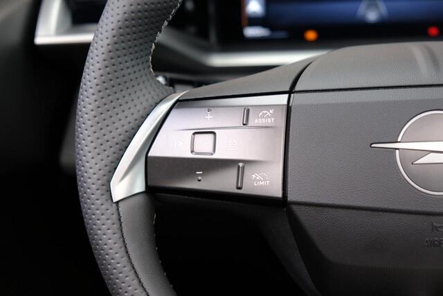 Opel Grandland 1.2 Turbo Hybrid 145pk eDCT6 GS - Panoramadak - Adaptive Cruise - Head-up display - Stoelverwarming - Elektrische achterklep - 360° Camera - Focal Audio