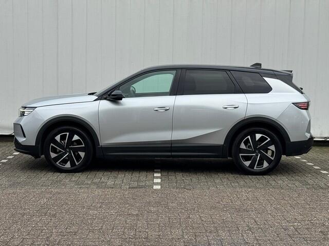 Opel Grandland 1.2 Turbo Hybrid GS met Navi/Camera, Winterpakket, AGR, 19inch, Full LED