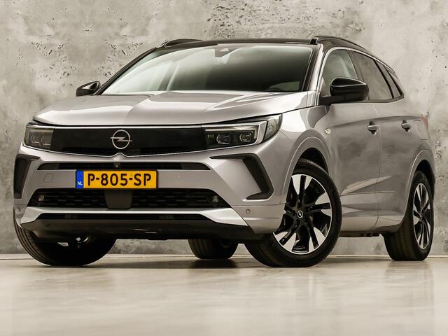Opel Grandland 1.6 Turbo Plug-In Hybrid 4x4 Ultimate 224Pk Automaat (NAP, VIRTUAL COCKPIT, SOH 96,6%, APPLE CARPLAY, GROOT NAVI, KEYLESS, SPORTSTOELEN, GETINT GLAS, ADAPTIVE CRUISE, NIEUWSTAAT)