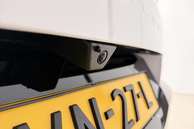 Opel Grandland Electric Business Edition 73 kWh | Panoramisch schuifdak | Electrische achterklep | Keyless | Stoel & Stuurverwarming | Navigatie | AGR Stoelen – foto 7