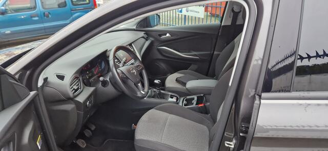 Opel Grandland X 1.2 Turbo Online Ed.