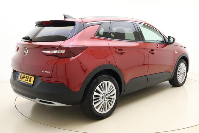 Opel Grandland X 1.6 Turbo Hybrid 225pk Innovation | Navigatie | Camera | Lederen bekleding | Stoelventilatie | Elektrische achterklep | LED koplampen | Parkeersensoren