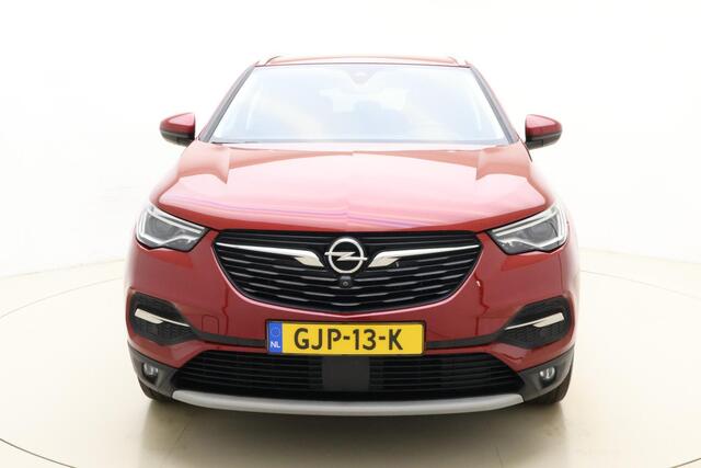 Opel Grandland X 1.6 Turbo Hybrid 225pk Innovation | Navigatie | Camera | Lederen bekleding | Stoelventilatie | Elektrische achterklep | LED koplampen | Parkeersensoren