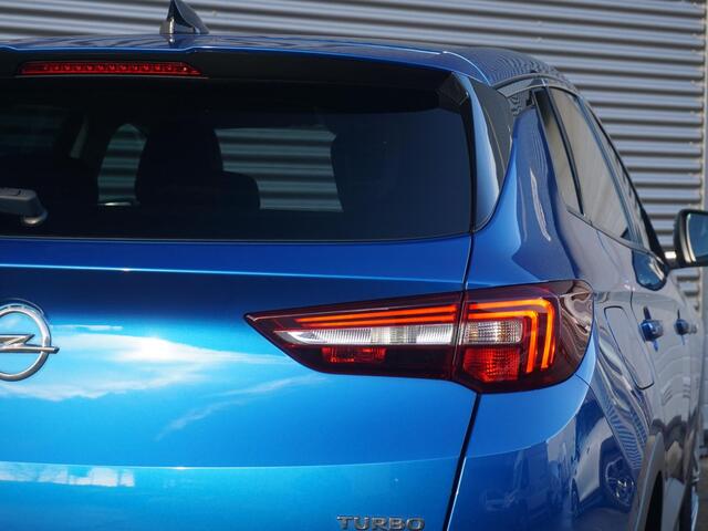 Opel Grandland X 1.2 Turbo Business Executive