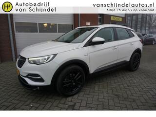opel-grandland-x-1.2-turbo-business
