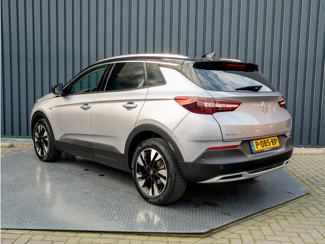 Opel Grandland X 1.2 Turbo 130Pk Innovation | Keyless | Elk A-klep | 360 Camera | LED-koplampen | Prijs Rijklaar!!
