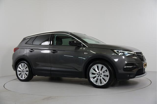 Opel Grandland X 1.6 Turbo Hybrid4 Ultimate 300pk | Camera | Adaptieve Cruise | Stl. verw. | Inparkeer | Dodehoek | Navi |