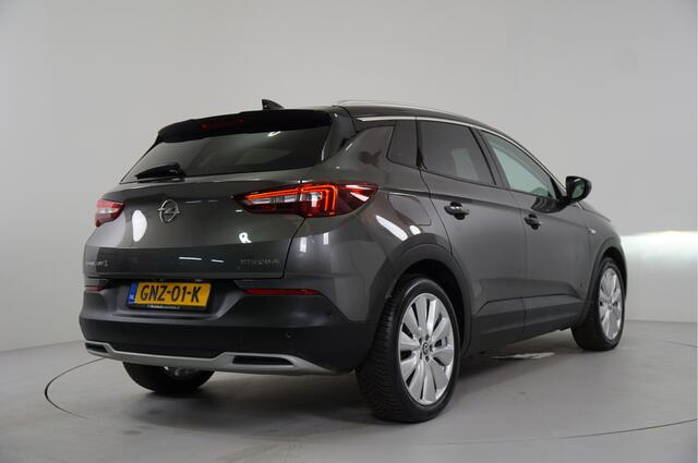 Opel Grandland X 1.6 Turbo Hybrid4 Ultimate 300pk | Camera | Adaptieve Cruise | Stl. verw. | Inparkeer | Dodehoek | Navi |