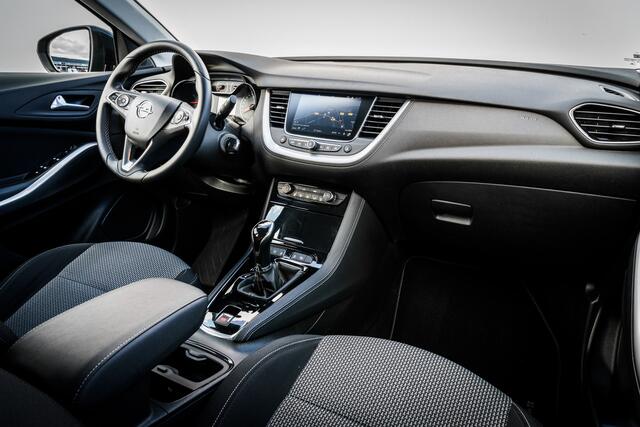 Opel Grandland X 1.2 131 PK Turbo Online Edition AUTOMAAT DB RIEM IS VERVANGEN. | Navigatie | Clima | PDC V/A | 17'' LMV |
