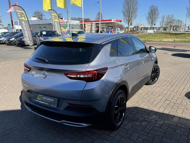 Opel Grandland X 1.2 Turbo Innovation AUTOMAAT | Trekhaak | Panorama dak | Winterpakket | Clima | Navi | Carplay