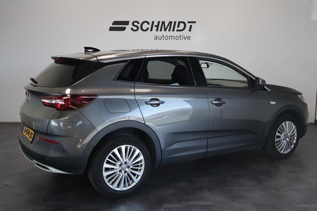 Opel Grandland X 1.2 Turbo Business executive | Carplay | Navigatie