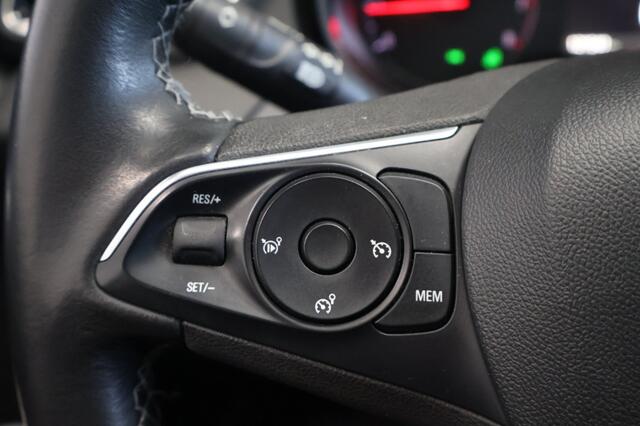 Opel Grandland X 1.2 Turbo Business executive | Carplay | Navigatie