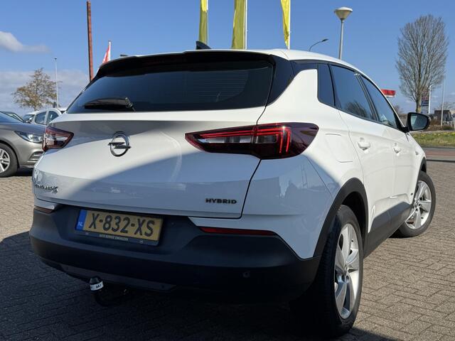 Opel Grandland X 1.6 Turbo Hybrid Business Edition Prachtige Hybrid 225 | Trekhaak | Clima | Navi | Carplay