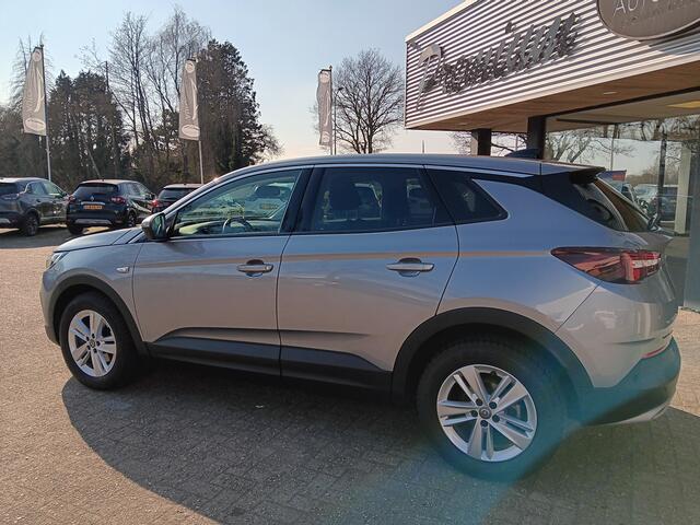 Opel Grandland X 1.2 Turbo Business Executive|AUTOMAAT||STOEL/STUURVERW|NAV|NIEUWSTAAT
