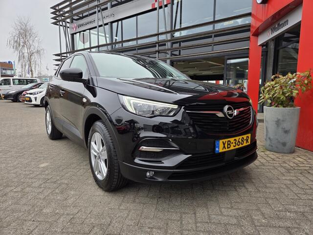Opel Grandland X 1.2 Turbo 131 pk A/T Innovation | Trekhaak | Stoel verw.