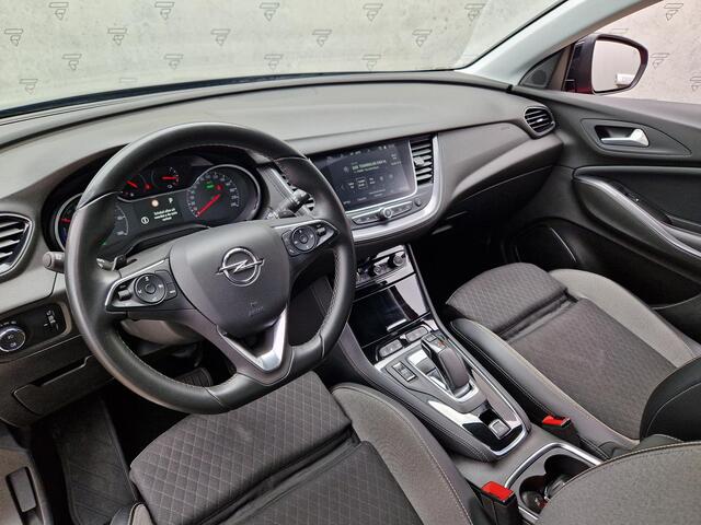 Opel Grandland X 1.6 Turbo Hybrid4 Ultimate | BSD | Clima | Camera | stoelverwarming | DAB |