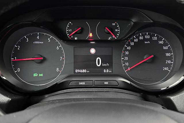 Opel Grandland X 1.2 Turbo 120 Jaar Edition | Cruise control | Climate control | Half leder | Apple carplay | Trekhaak