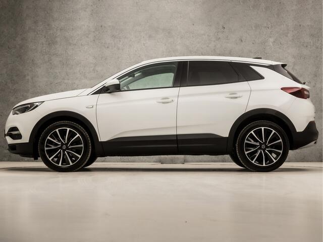 Opel Grandland X 1.2 Turbo Elegance Sport (PANORAMADAK, APPLE CARPLAY, GROOT NAVI, LEDER, 360 CAMERA, SPORTSTOELEN, GETINT GLAS, LED KOPLAMPEN, NIEUWE APK, NIEUWSTAAT)
