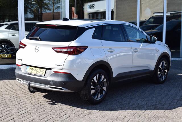 Opel Grandland X 1.2 Turbo Business Executive PANORAMA
