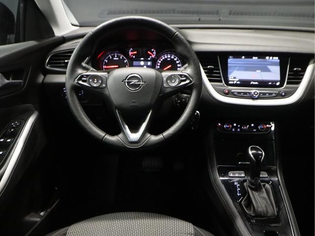 Opel Grandland X 1.2 Turbo Business Executive [APPLE CARPLAY, ANDROID AUTO, PARKEERSENSOR V+A, STUUR VERWARMD, NIEUWSTAAT]