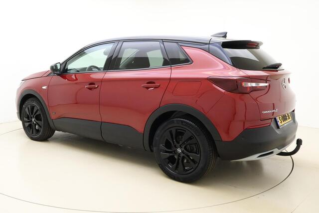 Opel Grandland X 1.6 Turbo 225pk Hybrid Business Edition | Navigatie | Achteruitrijcamera | Climate control | LED verlichting | Parkeersensoren | Trekhaak | Zwart dak