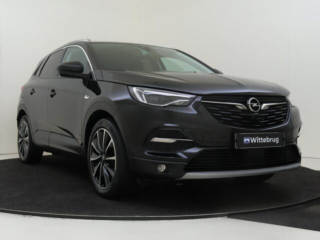 Opel Grandland X 1.6 Turbo Hybrid4 300pk Ultimate | Leder | Stoelverwarming + Ventilatie | Navigatie | 19" Velgen