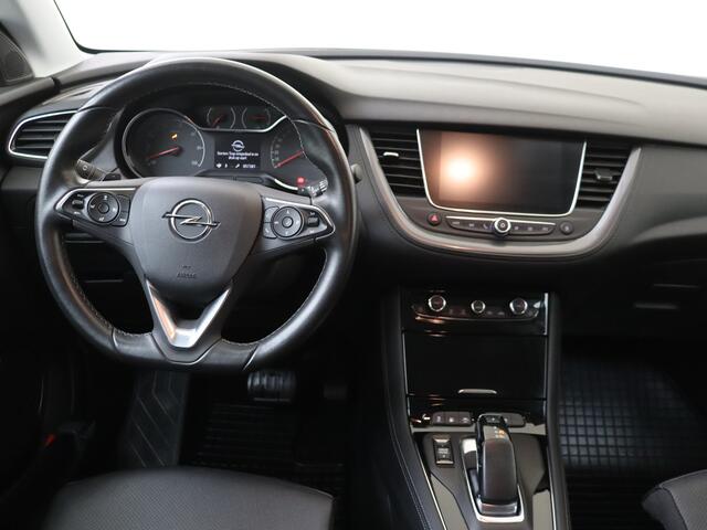 Opel Grandland X 1.6 Turbo Hybrid4 300pk Ultimate | Leder | Stoelverwarming + Ventilatie | Navigatie | 19" Velgen