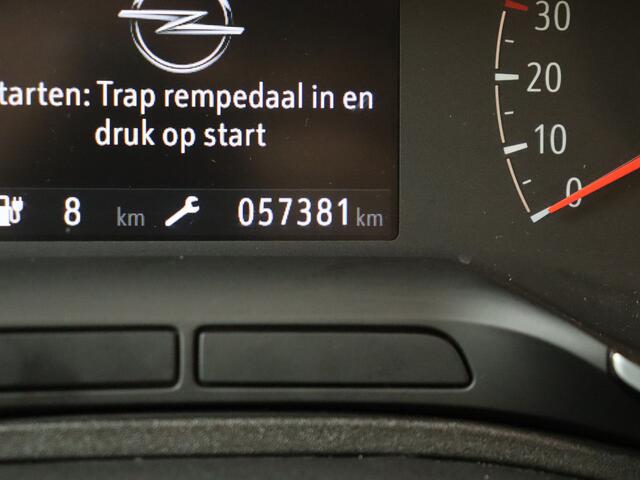 Opel Grandland X 1.6 Turbo Hybrid4 300pk Ultimate | Leder | Stoelverwarming + Ventilatie | Navigatie | 19" Velgen