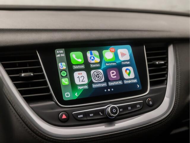 Opel Grandland X 1.2 Turbo Innovation (APPLE CARPLAY, GROOT NAVI, CLIMATE, CAMERA, LEDER, SPORTSTOELEN, GETINT GLAS, PARKEERSENSOREN, CRUISE, DAB+, NIEUWE APK, NIEUWSTAAT)