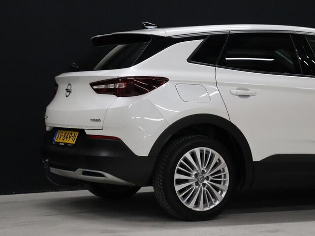 Opel Grandland X 1.2 Turbo Business Executive [PANORAMADAK, TREKHAAK, CRUISE CONTROL, CARPLAY, SENSOREN V+A, DENON AUDIO, CLIMATE CONTROL, ELEKTRISCHE ACHTERKLEP, NAVIGATIE, NIEUWSTAAT]