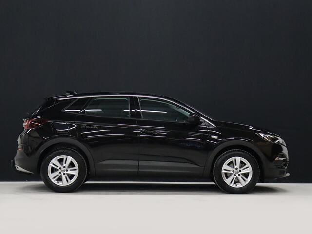 Opel Grandland X 1.2 Turbo Business Elegance [CARPLAY, CRUISE CONTROL, CAMERA, TREKHAAK, STUUR EN STOEL VERWARMING, DENON GELUIDSINSTALLATIE, NAVIGATIE, NIEUWSTAAT]