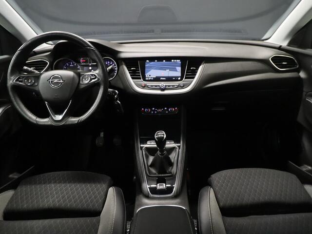 Opel Grandland X 1.2 Turbo Business Elegance [CARPLAY, CRUISE CONTROL, CAMERA, TREKHAAK, STUUR EN STOEL VERWARMING, DENON GELUIDSINSTALLATIE, NAVIGATIE, NIEUWSTAAT]