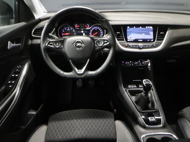 Opel Grandland X 1.2 Turbo Business Elegance [CARPLAY, CRUISE CONTROL, CAMERA, TREKHAAK, STUUR EN STOEL VERWARMING, DENON GELUIDSINSTALLATIE, NAVIGATIE, NIEUWSTAAT]
