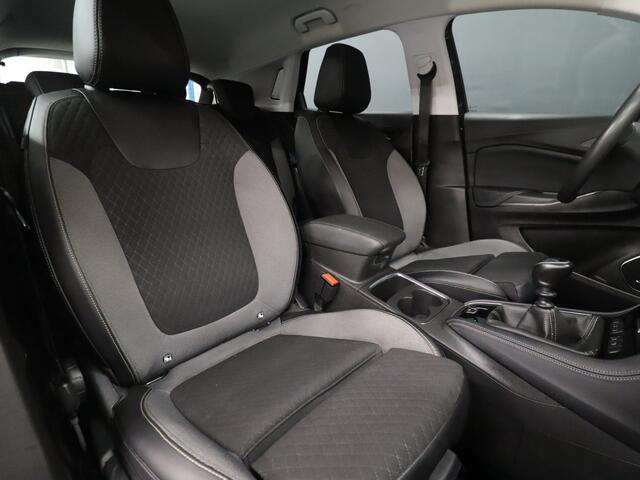 Opel Grandland X 1.2 Turbo Business Elegance [CARPLAY, CRUISE CONTROL, CAMERA, TREKHAAK, STUUR EN STOEL VERWARMING, DENON GELUIDSINSTALLATIE, NAVIGATIE, NIEUWSTAAT]