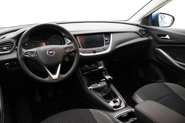 Opel Grandland X 1.2 Turbo Business Executive 130pk | Navigatie | Climate Control | Elektrische Achterklep | Keyless Entry en Start | Lichtmetalen Velgen | Dealeronderhouden