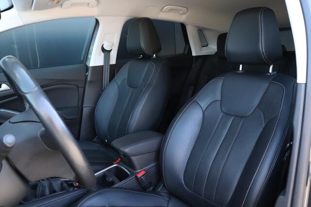 Opel Grandland X 1.2 Turbo 131 pk Innovation | MEMORY | LEDER | STOEL/STUURVERW. | TREKHAAK | STOELVERK. | 360° CAMERA | CRUISE | NAVI |