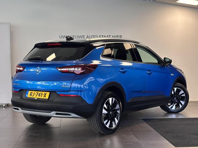 Opel Grandland X Innovation 1.2 Turbo 130pk | AGR-STOEL | ELEK. A.KLEP | CAMERA V+A | STOELVERW. + KOELING | STUURVERWARMING