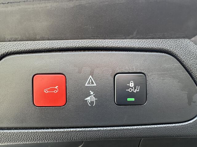 Opel Grandland X 1.6 Turbo Hybrid4 Innovation 300PK! NAVI,CARPLAY,360 CAMERA