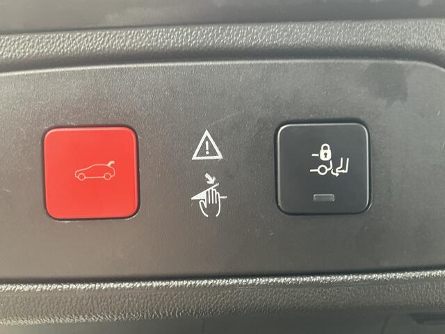 Opel Grandland X 1.2 Turbo Innovation Trekhaak Leder 360cam Stoelverw+Ventilatie Carplay Vol opties!