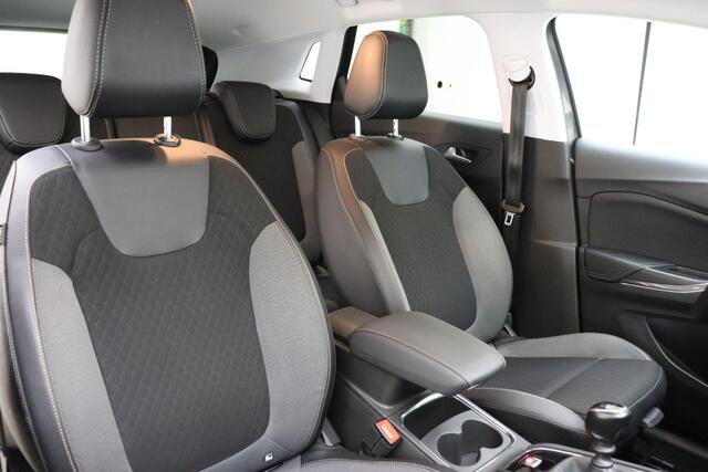 Opel Grandland X 1.2 Turbo Business Elegance | Climate Control | Navigatie | Trekhaak | 360° Camera | AGR stoel | Dode hoek waarschuwing | Elektrische achterklep