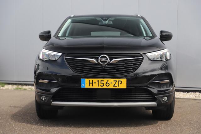 Opel Grandland X 1.2 Turbo Innovation 131PK Automaat Trekhaak Navigatie Achteruitrijcamera Keyless Navigatie Carplay Android Clima Cruise