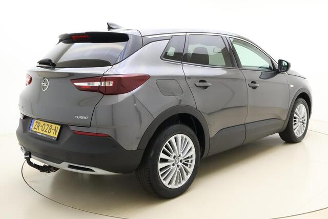 Opel Grandland X 1.2 Turbo Innovation 130 PK | Navigatie | Trekhaak | Comfort stoelen | Stoel & Stuurverwarming | Climate control | Camera | Lichtmetalen velgen | Extra getint glas