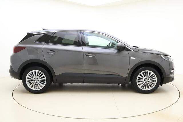 Opel Grandland X 1.2 Turbo Innovation 130 PK | Navigatie | Trekhaak | Comfort stoelen | Stoel & Stuurverwarming | Climate control | Camera | Lichtmetalen velgen | Extra getint glas