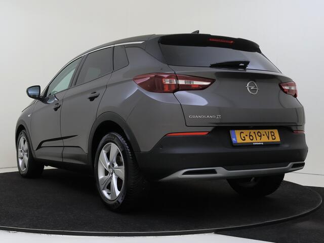 Opel Grandland X 1.2 Turbo Business Executive | Winterpack | Camera | Comfortstoel | Navigatie