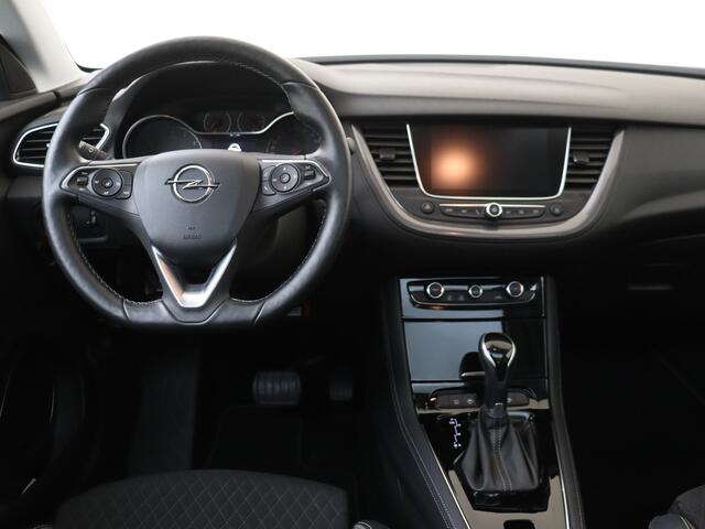 Opel Grandland X 1.2 Turbo Business Executive | Winterpack | Camera | Comfortstoel | Navigatie