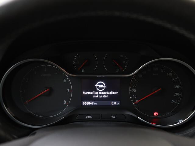 Opel Grandland X 1.2 Turbo Business Executive | Winterpack | Camera | Comfortstoel | Navigatie