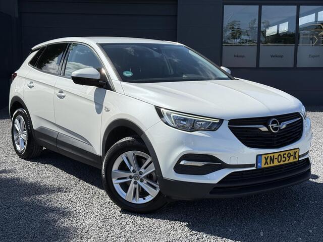 Opel Grandland X 1.2 Turbo Online Edition 2e Eigenaar,Navi,131pk,Apple Carplay,Clima,Cruise,PDC V+A,Automaat,Dealer Onderhouden,N.A.P,APK tot 02-2027