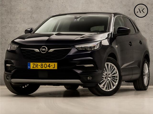 Opel Grandland X 1.2 Turbo Innovation (APPLE CARPLAY, GROOT NAVI, CLIMATE, CAMERA, GETINT GLAS, LEDER, SPORTSTOELEN, LANE ASSIST, KEYLESS, ELEK ACHTERKLEP, NIEUWSTAAT)