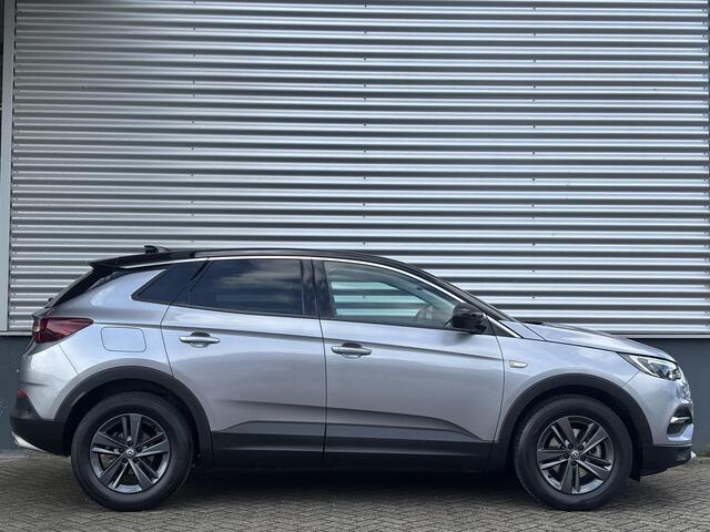 Opel Grandland X Edition 2020 1.2 Turbo 130pk | AGR-STOELEN | CAMERA | TWO-TONE | WINTER PACK | NAVI PRO | CLIMATE CONTROL | ISOFIX | DAB+ |