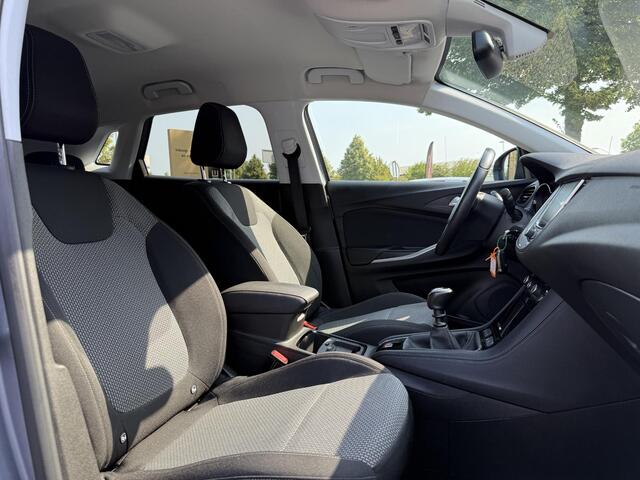 Opel Grandland X 1.2 Turbo 120 Jaar Edition 1e Eigenaar,Navi,Trekhaak,131pk,Dealer Onderhouden,Clima,Cruise,Pdc,6 Bak,Lm velgen,Apk tot 02-2027